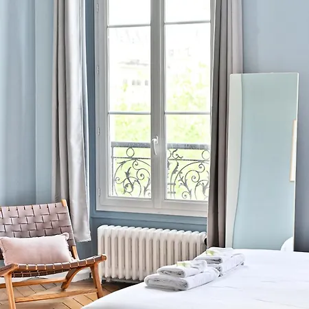 Apartment Spacious 4 Bedrooms - 11th With Style Paris